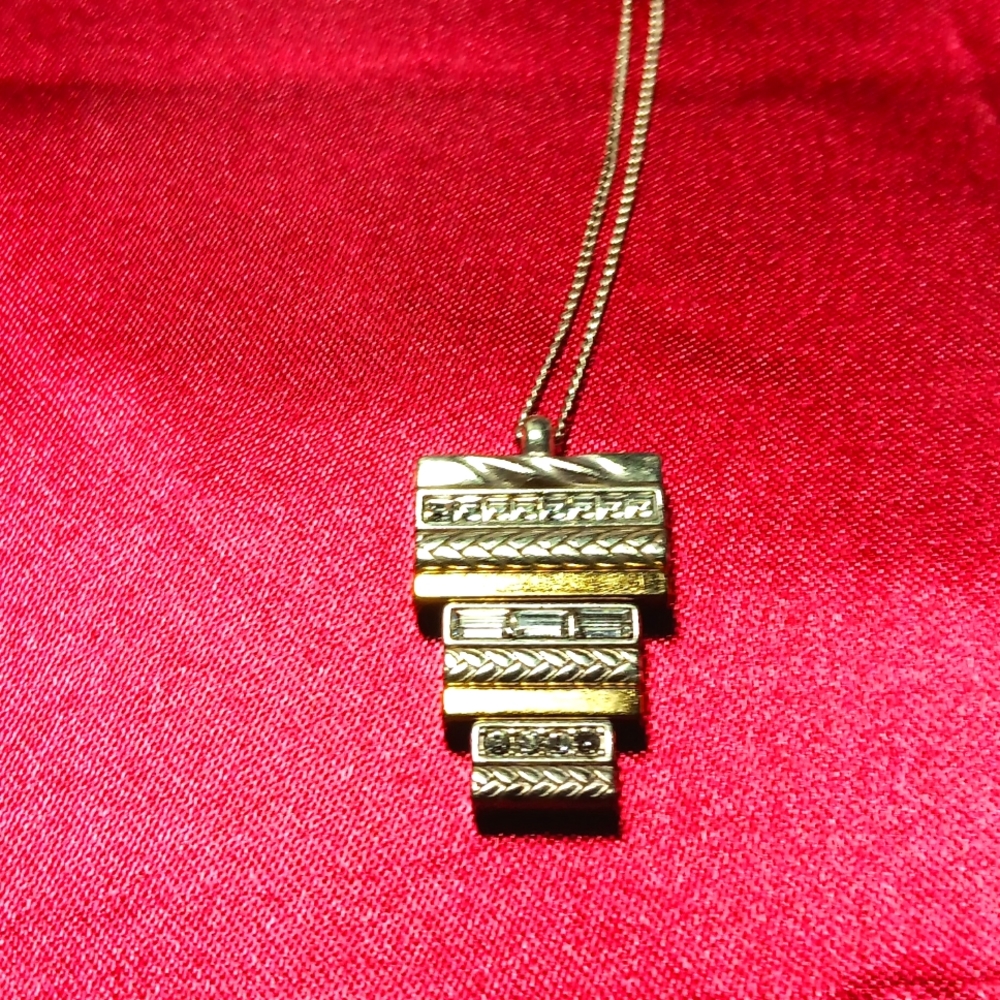 Brighton necklace Tapestry  Collection. Necklace  Retired